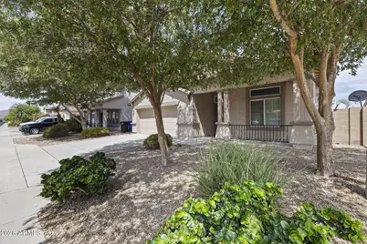 17440 W Caribbean Lane, Surprise, AZ 85388 - Photo 3