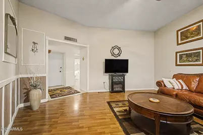 11078 W Coggins Drive, Sun City, AZ 85351 - Photo 13