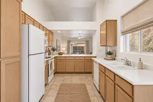 20616 N 103rd Ln, Peoria, AZ 85382 - Photo 11