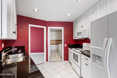 14032 N 111th Avenue, Sun City, AZ 85351 - Photo 13