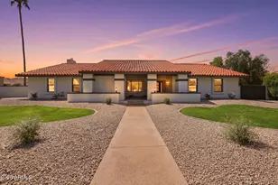 8852 S Lakeshore Dr, Tempe, AZ 85284 - Photo 3