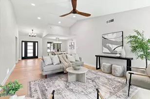 8852 S Lakeshore Dr, Tempe, AZ 85284 - Photo 5
