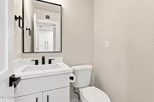 8852 S Lakeshore Dr, Tempe, AZ 85284 - Photo 53