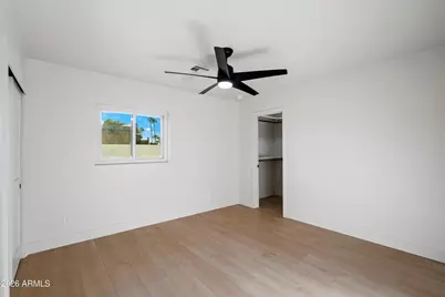709 E Royal Palm Road, Phoenix, AZ 85020 - Photo 33