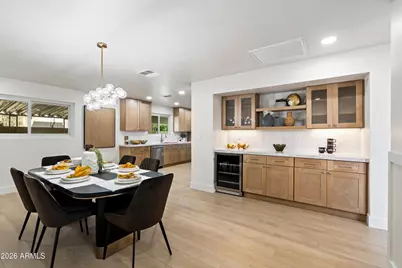 709 E Royal Palm Road, Phoenix, AZ 85020 - Photo 13