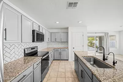 4728 S Riata Street, Gilbert, AZ 85297 - Photo 9