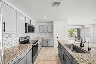 4728 S Riata St, Gilbert, AZ 85297 - Photo 9