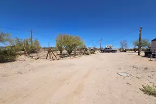 11761 N Abel Pl, Florence, AZ 85132 - Photo 5