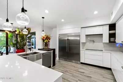 20 E Los Arboles Circle, Tempe, AZ 85284 - Photo 13
