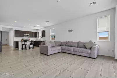 24133 W Gibson Lane, Buckeye, AZ 85326 - Photo 9