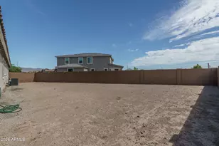 24133 W Gibson Ln, Buckeye, AZ 85326 - Photo 23