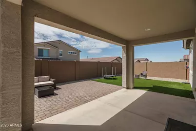 24133 W Gibson Lane, Buckeye, AZ 85326 - Photo 19