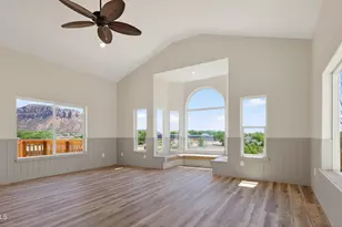445 W Academy Ave, Colorado City, AZ 86021 - Photo 11