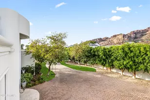 4725 N Launfal Ave, Phoenix, AZ 85018 - Photo 33