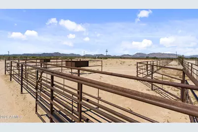 37400 S Carters Road, Salome, AZ 85348 - Photo 17