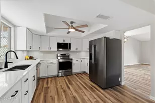 1011 Leisure World, Mesa, AZ 85206 - Photo 3