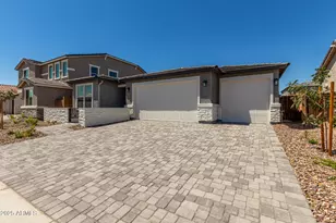 18194 W Elizabeth Ave, Goodyear, AZ 85338 - Photo 37