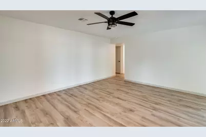 4402 W El Camino Drive, Glendale, AZ 85302 - Photo 13