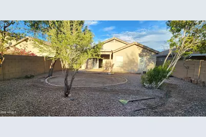 10126 N 116th Lane, Youngtown, AZ 85363 - Photo 5