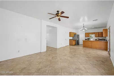 634 E Dekalb Lane, Phoenix, AZ 85040 - Photo 9