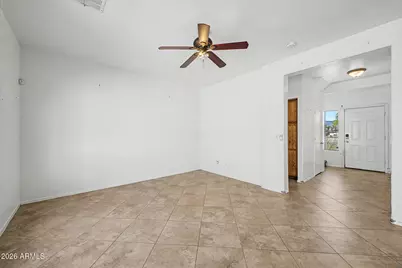 634 E Dekalb Lane, Phoenix, AZ 85040 - Photo 7