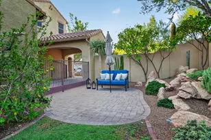 2539 W Cavalry Dr, Phoenix, AZ 85086 - Photo 9