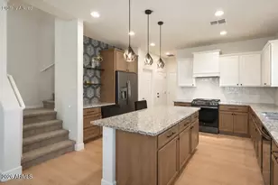 21264 N 36th Pl, Phoenix, AZ 85050 - Photo 11