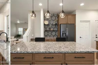 21264 N 36th Place, Phoenix, AZ 85050 - Photo 9