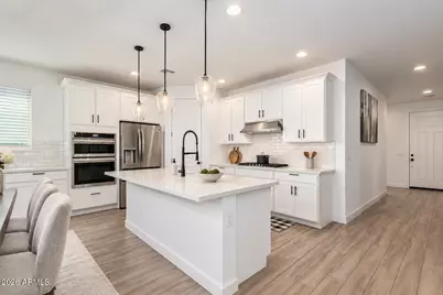 9825 E Satellite Drive, Mesa, AZ 85212 - Photo 3