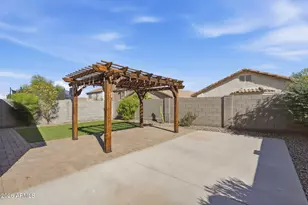 45542 W Guilder Ave, Maricopa, AZ 85139 - Photo 23