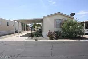 2523 E Contention Mine Rd, Phoenix, AZ 85032 - Photo 9
