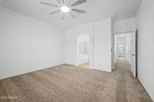44122 W Cypress Ln, Maricopa, AZ 85138 - Photo 15