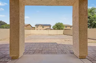 44122 W Cypress Ln, Maricopa, AZ 85138 - Photo 31