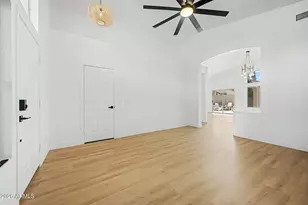 7457 W Tonopah Dr, Glendale, AZ 85308 - Photo 5