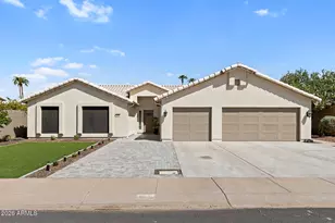 354 W Amoroso Dr, Gilbert, AZ 85233 - Photo 1