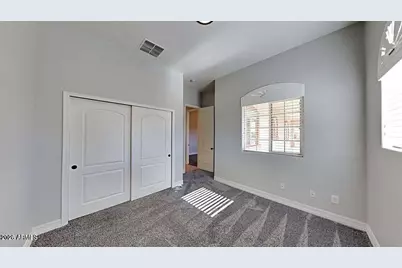 14202 N 180th Avenue, Surprise, AZ 85388 - Photo 13