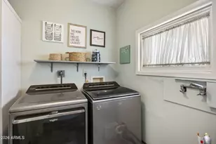 4434 E Glenrosa Ave, Phoenix, AZ 85018 - Photo 19