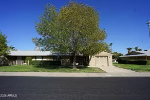 13813 N 99th Dr, Sun City, AZ 85351 - Photo 1