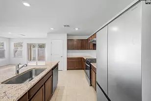 2821 W la Mirada Dr, Laveen, AZ 85339 - Photo 13