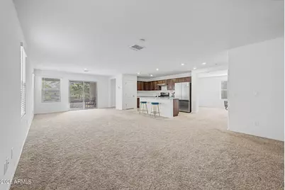 2821 W La Mirada Drive, Laveen, AZ 85339 - Photo 9