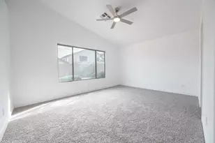 1239 W Breckenridge Ave, Gilbert, AZ 85233 - Photo 19