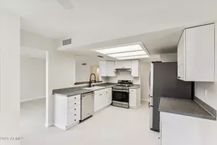 16239 S 43rd Pl, Phoenix, AZ 85048 - Photo 11