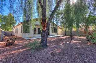 946 S Parkcrest St, Gilbert, AZ 85296 - Photo 27