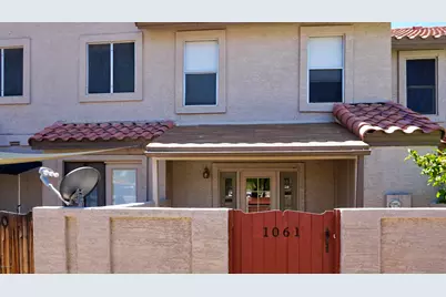 1961 N Hartford Street #1061, Chandler, AZ 85225 - Photo 1