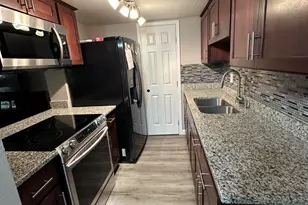 4056 W Palomino Rd, Phoenix, AZ 85019 - Photo 1