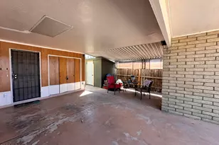 3421 E Paradise Dr, Phoenix, AZ 85028 - Photo 23