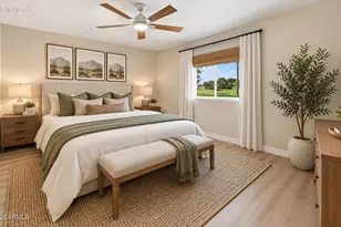10734 W Hatcher Rd, Sun City, AZ 85351 - Photo 23