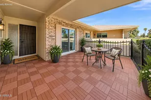 10734 W Hatcher Rd, Sun City, AZ 85351 - Photo 3