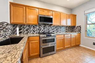 40011 N Panther Creek Ct, Anthem, AZ 85086 - Photo 11