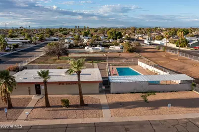 6534 W Sunnyslope Lane, Glendale, AZ 85302 - Photo 25